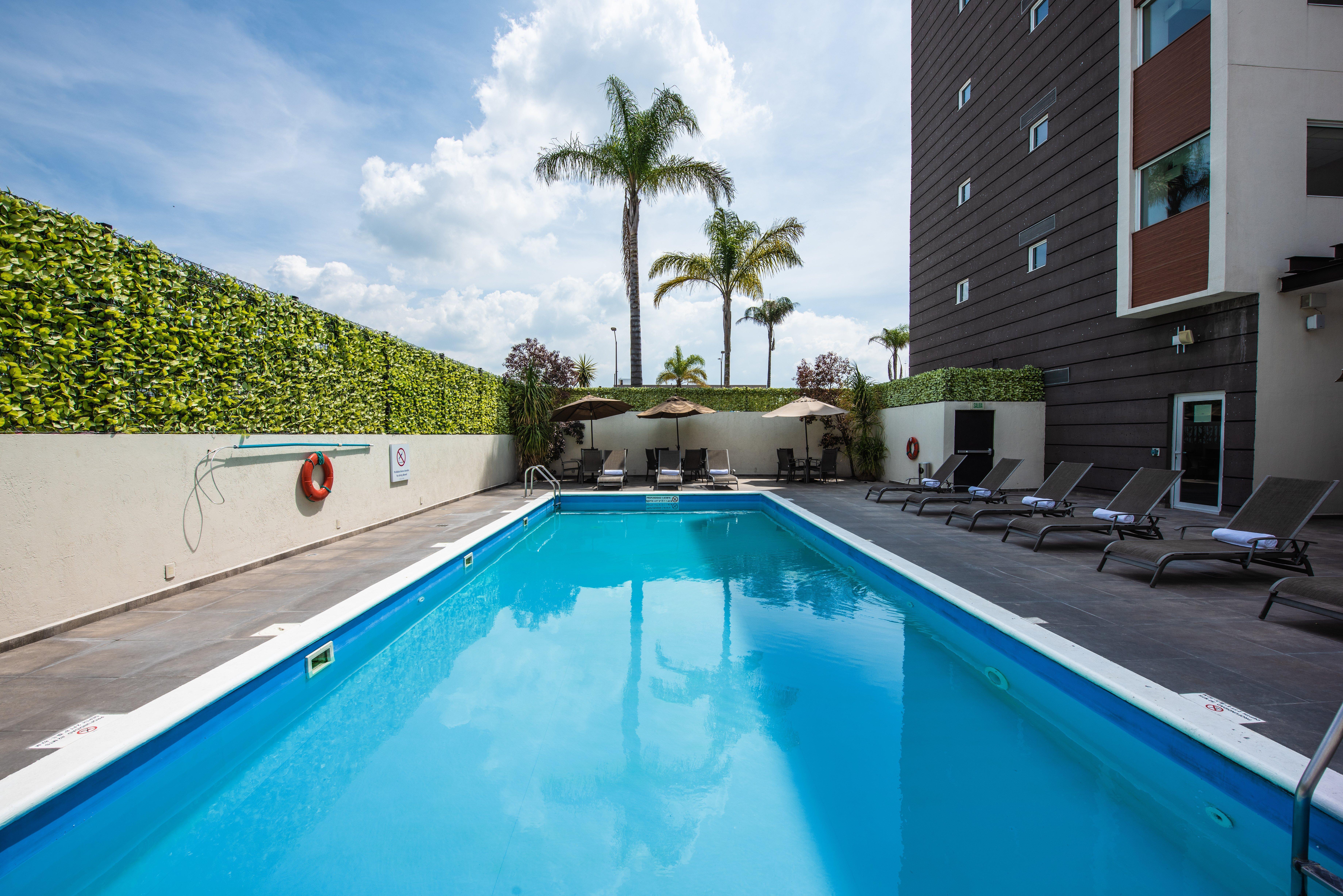 Holiday Inn Express And Suites Celaya By Ihg מראה חיצוני תמונה